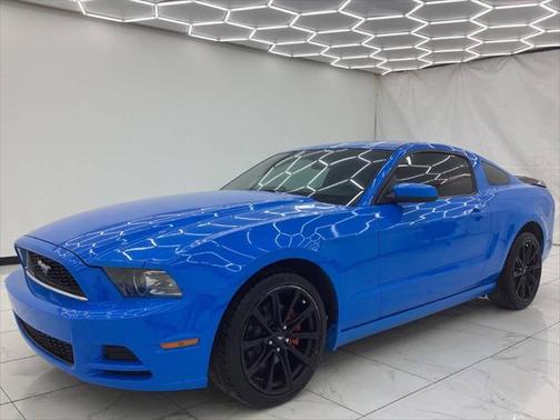 2013 Ford Mustang V6 Premium