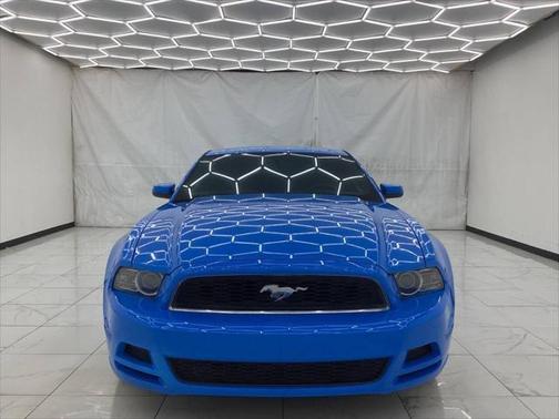 2013 Ford Mustang V6 Premium