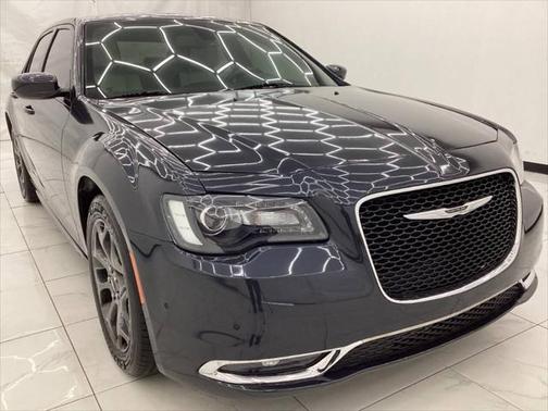 2017 Chrysler 300 S