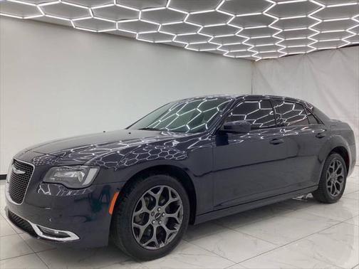 2017 Chrysler 300 S