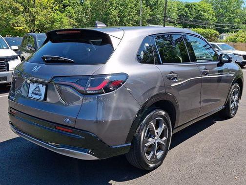 Modern Steel Metallic 2024 Honda HR-V EX-L