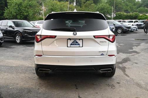 2023 Acura MDX Advance Package