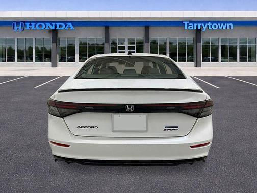 Platinum White Pearl 2026 Honda Accord Hybrid Sport-L