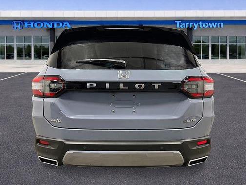Sonic Gray Pearl 2026 Honda Pilot Elite