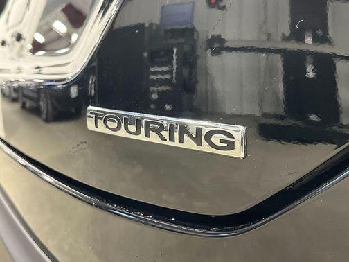 Smoke Blue Pearl 2026 Honda Pilot Touring 8-Passenger