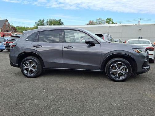 Modern Steel Metallic 2024 Honda HR-V EX-L