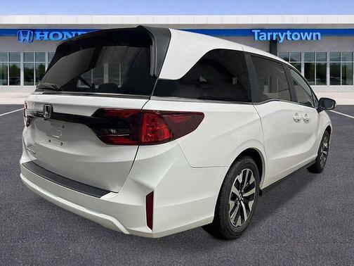 Platinum White Pearl 2026 Honda Odyssey EX-L