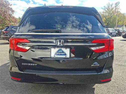 2023 Honda Odyssey Elite