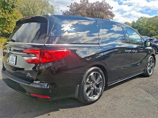 2023 Honda Odyssey Elite