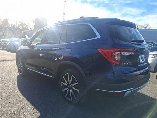 2021 Honda Pilot Touring 8-Passenger