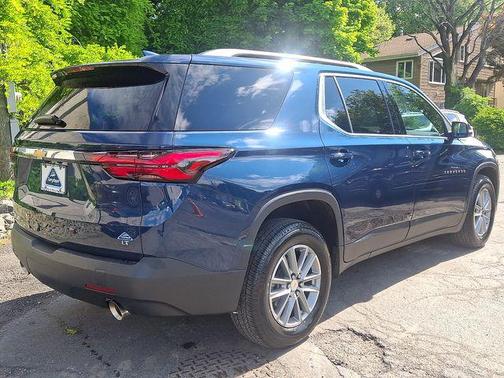 Northsky Blue Metallic 2023 Chevrolet Traverse LT Leather