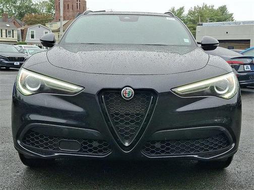 2023 Alfa Romeo Stelvio Sprint AWD