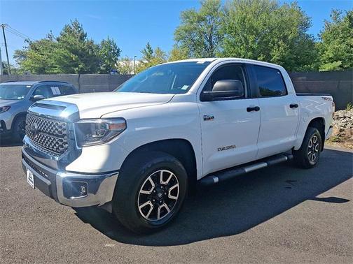 2018 Toyota Tundra SR5