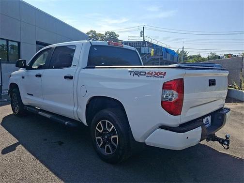 2018 Toyota Tundra SR5