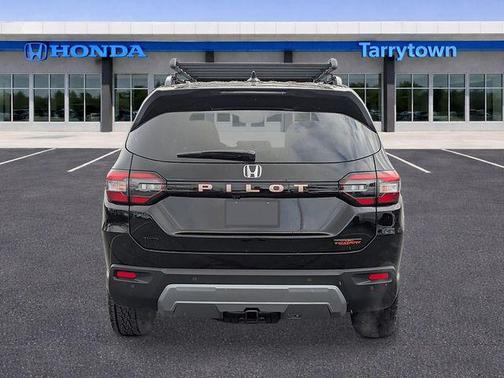 Smoke Blue Pearl 2026 Honda Pilot TrailSport