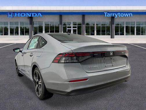 Urban Gray Pearl 2026 Honda Accord SE