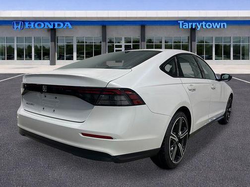 Platinum White Pearl 2026 Honda Accord SE