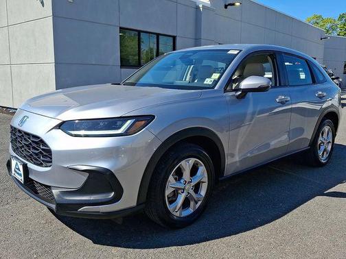 Modern Steel Metallic 2023 Honda HR-V LX