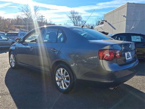 2010 Volkswagen Jetta Limited Edition
