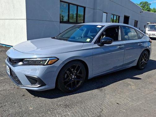 Sonic Gray Pearl 2024 Honda Civic Sport