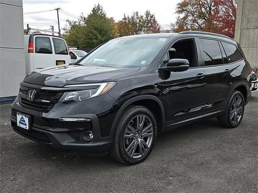 2022 Honda Pilot AWD Sport