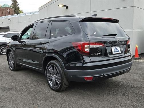 2022 Honda Pilot AWD Sport