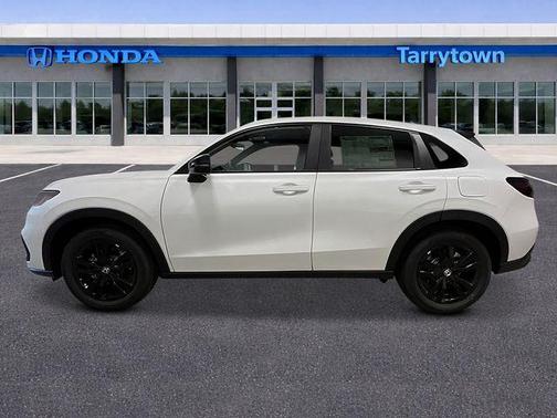 Platinum White Pearl 2026 Honda HR-V AWD Sport