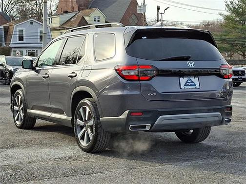 2025 Honda Pilot Elite