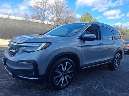 2022 Honda Pilot AWD Elite