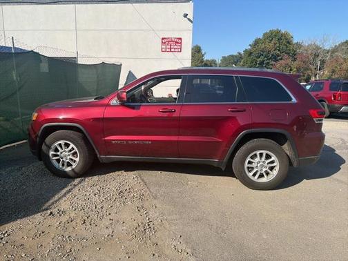 2019 Jeep Grand Cherokee Laredo