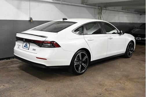 2024 Honda Accord Hybrid Base