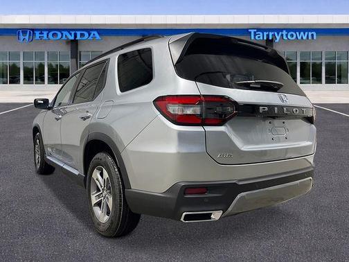 Solar Silver Metallic 2026 Honda Pilot EX-L