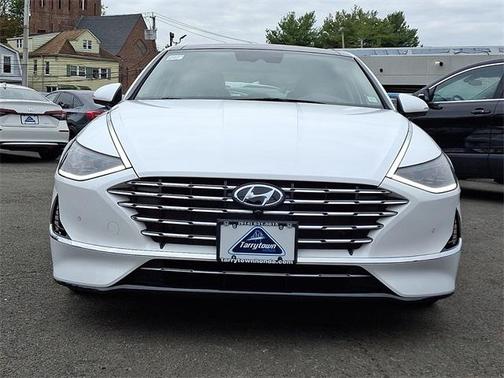 2023 Hyundai SONATA Hybrid Limited