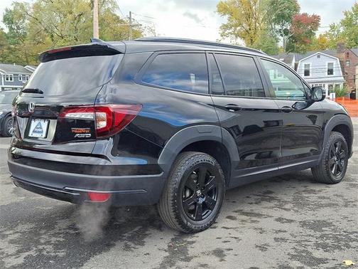 2022 Honda Pilot AWD TrailSport