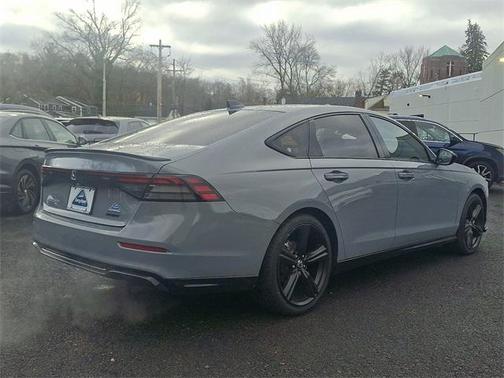 2023 Honda Accord Hybrid Sport-L