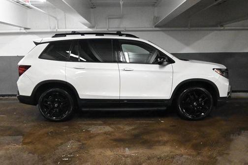 2024 Honda Passport AWD Black