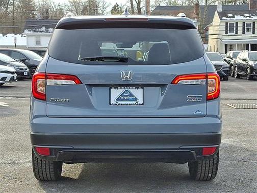 2022 Honda Pilot AWD Special Edition