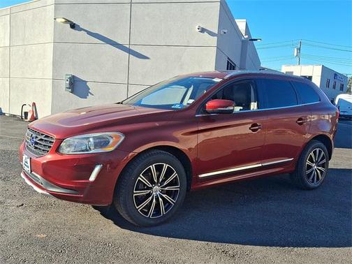 2015 Volvo XC60 T5 Platinum