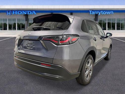 Modern Steel Metallic 2027 Honda HR-V LX