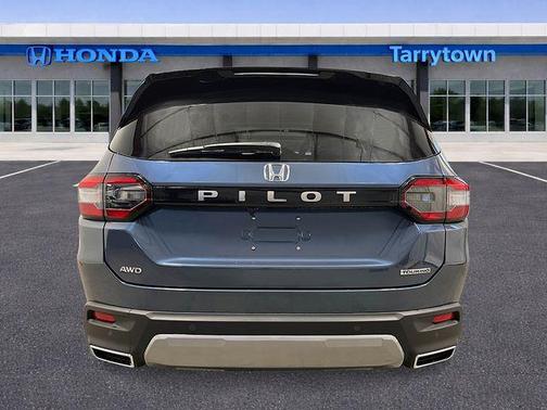 Smoke Blue Pearl 2026 Honda Pilot Touring 8-Passenger