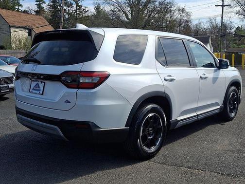 Platinum White Pearl 2025 Honda Pilot EX-L