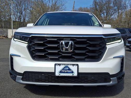 Platinum White Pearl 2025 Honda Pilot EX-L