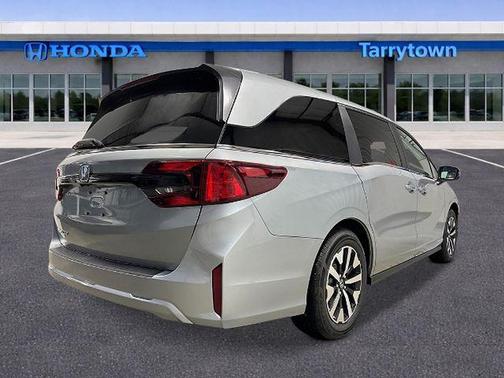 Solar Silver Metallic 2026 Honda Odyssey EX-L