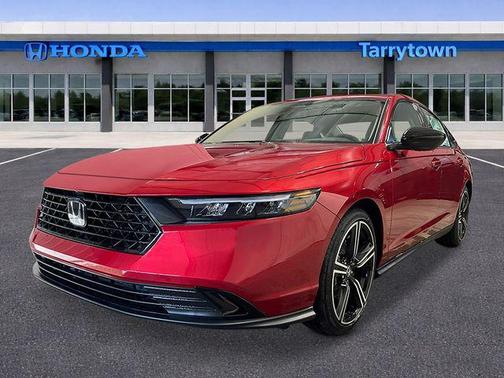 Radiant Red Metallic 2026 Honda Accord SE