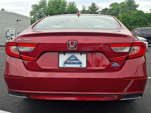 Radiant Red Metallic 2018 Honda Accord LX