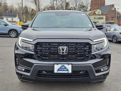 2023 Honda Passport AWD Elite