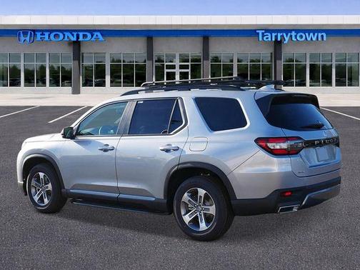 Solar Silver Metallic 2026 Honda Pilot EX-L