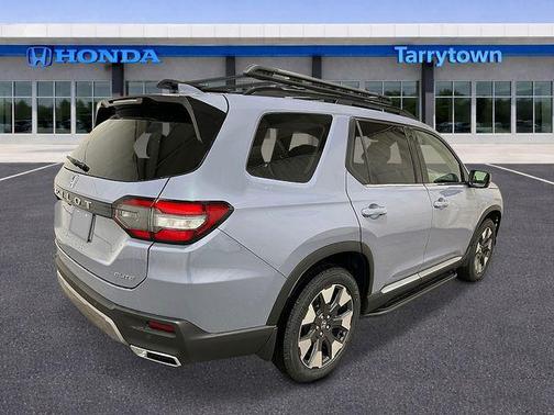 Sonic Gray Pearl 2026 Honda Pilot Elite