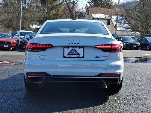 2024 Audi A4 45 S line Premium