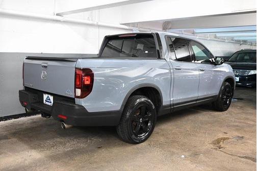 2022 Honda Ridgeline Black